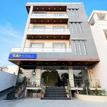 Fabhotel 7Th Crossing Malviya Nagar جايبور المظهر الخارجي الصورة